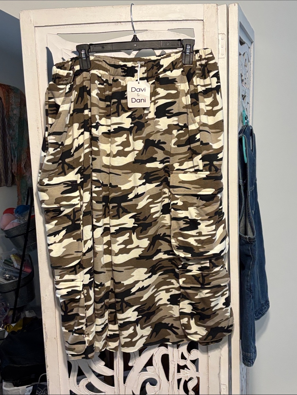 DAVI & DANI Olive and Black Camo  Cargo short pants